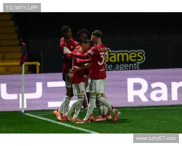 弗莱彻之子杰克在曼联U21比赛中被红牌罚下将面临两场停赛处罚